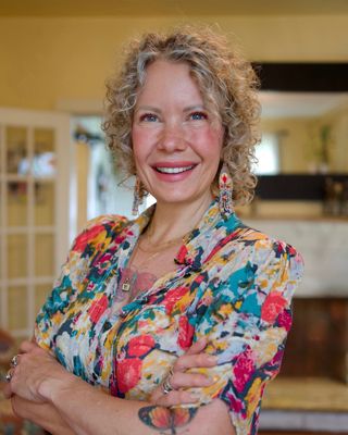 Photo of Kelly Henry, Pre-Licensed Professional