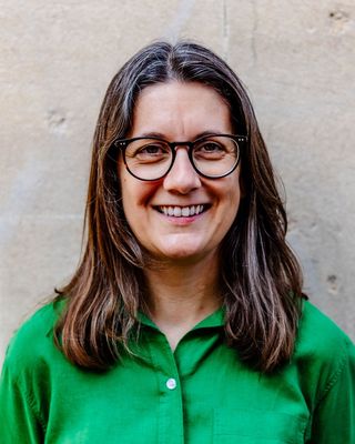 Photo of Jess Love, Counsellor, MNCPS Acc.