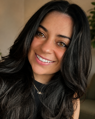 Photo of Becca Weinberger, MA, MAATC, ATR, LPC