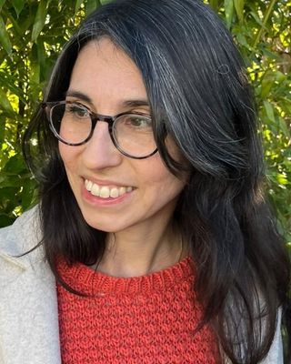 Photo of Dr Mia Foxhall, Psychologist, HCPC - Clin. Psych.