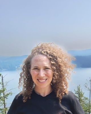Photo of Daniela Wladislawoski, Counsellor, MA, RCC