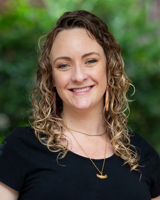 Photo of Lisa Babb, Clinical Social Work/Therapist, LCSW