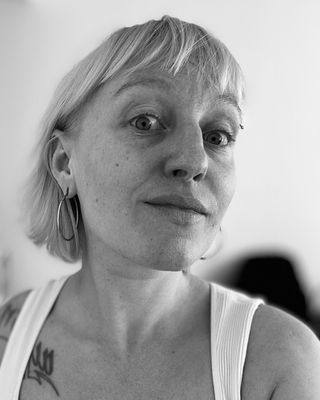 Photo of Grace Kuhl, Psychotherapist, MA, HCPC-Music Therap.