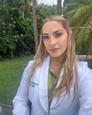 Photo of Samantha Blain-Maiza, Psychiatric Nurse Practitioner, DNP, APRN