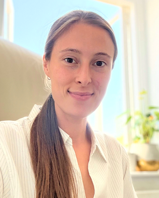 Photo of Marianne Lucas, Psychotherapist, MBACP