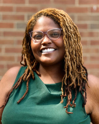 Photo of Aiesha Draughton, LCSW Associate , LCSW-A, MSW, CPD