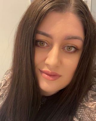 Photo of Claudia Popescu, Counsellor, MSc, MBACP