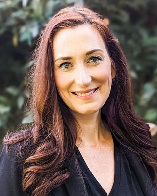 Photo of Julie Dong, Clinical Social Work/Therapist in Folsom, CA