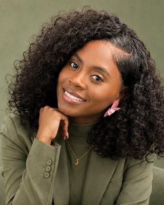 Photo of Tiffany Minter, Counselor, MA, LAPC, NCC, CWP