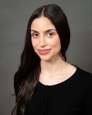 Photo of Tania Saffari, Pre-Licensed Professional, MHC-I