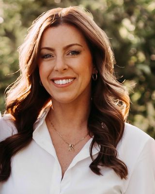 Photo of Shannon Yates, Licensed Professional Counselor, MS, LPC, NCC, CMHIMP, RYT