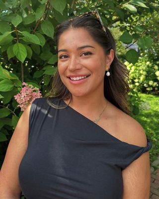 Photo of Laura E Gallardo, Clinical Social Work/Therapist, LCSW