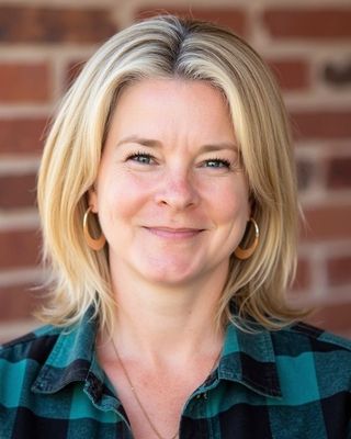 Photo of Kate Carlson, Clinical Social Work/Therapist, LICSW