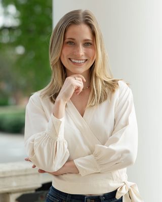 Photo of Lauren Robinson, Counselor, LPCA