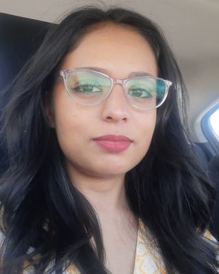 Photo of Humaira Khan, General Counsellor