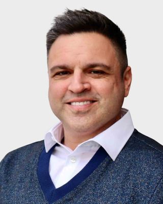 Photo of Chris Manno, Marriage & Family Therapist Associate, AMFT