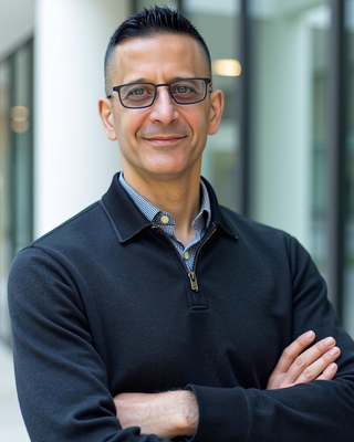 Photo of Kasim Al-Mashat, Psychologist, PhD, RPsych, CCC, CSFT