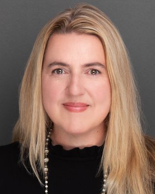 Photo of Elizabeth Leslie Black, Marriage & Family Therapist, Ph.D., M.A., LMFT