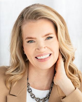 Photo of Kate Vessels, Clinical Social Work/Therapist, LISW-S