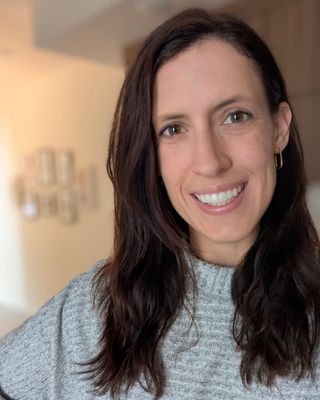 Photo of Ana Pyz, Counselor, MS, LMHCA