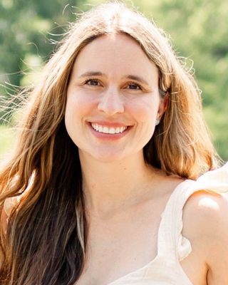 Photo of Julie Bellinghausen, Counselor, LMHC