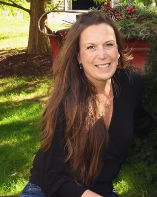 Photo of Carla L Bettross, Counselor, LPCC, ATR-BC, LPAT, PC, RYT200
