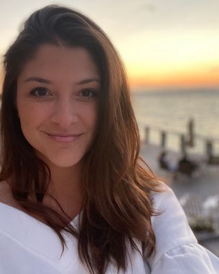 Photo of Vanessa Zocchia, Art Therapist in Brooklyn, NY