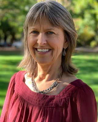 Photo of Lisa Olson, Marriage & Family Therapist, LMFT