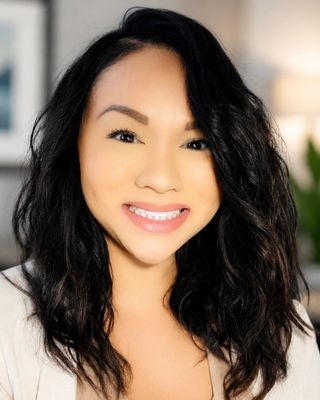 Photo of Alani Mundo, Marriage & Family Therapist, LMFT