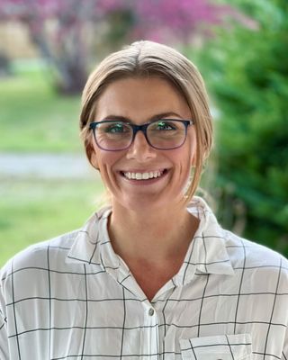 Photo of Paige Thacker, Psychiatric Nurse Practitioner in Fargo, ND