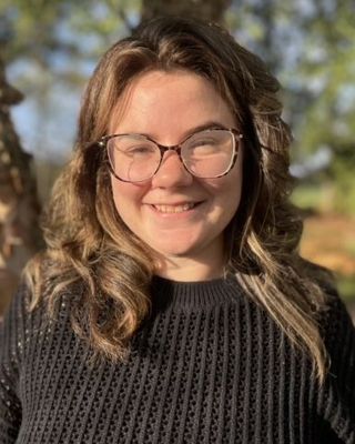 Photo of Logan Ross, Clinical Social Work/Therapist, LMSW