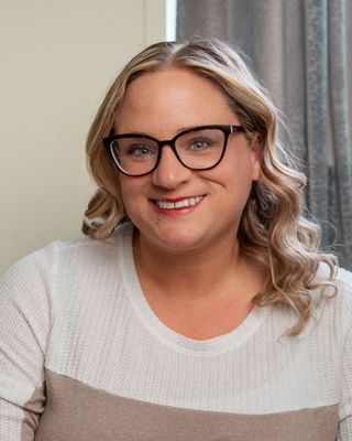 Photo of Julie Presler - Peaceful Minds Counseling, Counselor, LMHC