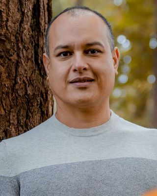 Photo of Arturo Ballesteros, Counsellor in Burnaby, BC