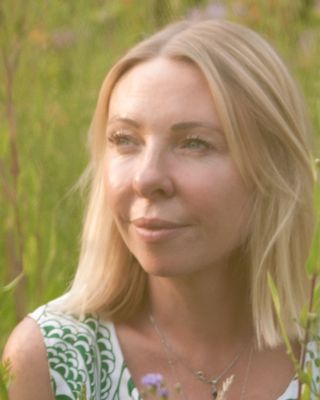 Photo of Helen Lianne Pringle - Helen at Alchemical Psychotherapy, Psychotherapist, MBACP