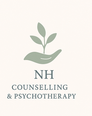 Photo of Dr Noof Hasan, Counsellor, PhD, MBACP