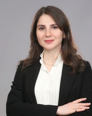 Photo of Nariman Aloosi, Psychotherapist, PsychD, COSRT General