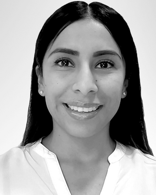 Photo of Ana Jimenez | Bonmente, Physician Assistant in Lakewood, CA