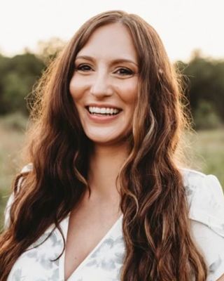 Photo of Lindsay Berishaj, Clinical Social Work/Therapist, LMSW