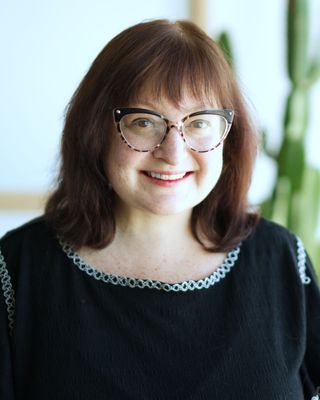 Photo of Laura Steeves-Green, Counsellor, RCT-C, MEd