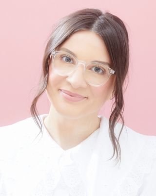 Photo of Olena Chechel, Registered Psychotherapist, BA, MA, RP