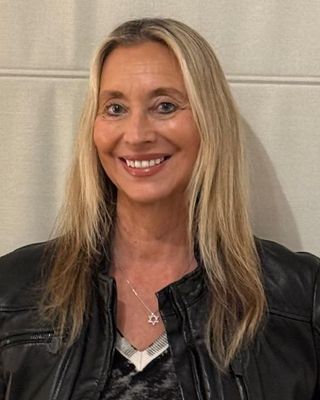 Photo of Monica New, Marriage & Family Therapist, MA, LMFT