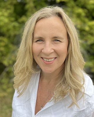 Photo of Suzy Sleeper, Psychotherapist, UKCP Trainee