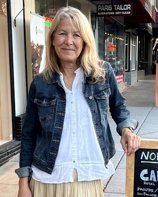 Photo of Cindi Stoneman, Licensed Professional Counselor, MA, LPC