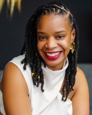 Photo of Tia Manierre, Clinical Social Work/Therapist, LCSW