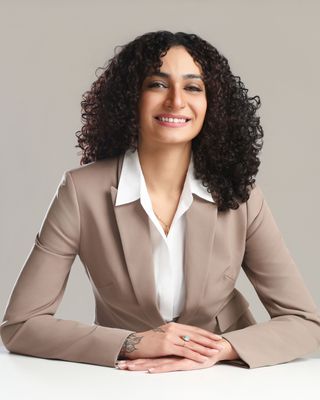 Photo of Shams Elbedeiwy, Clinical Social Work/Therapist, LCSW, C-DBT, CCTP