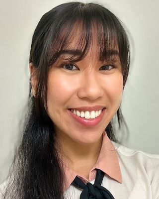 Photo of Alicia Zarzuela, Licensed Social Worker, MSW-S