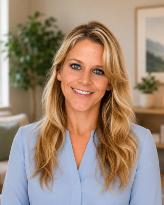 Photo of Tracey McDougall, General Counsellor, ASCHP Specialist Wellness Counsellor