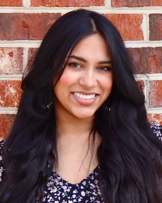 Photo of Fatima Deen, Counselor in Rockville, MD