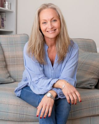 Photo of Holly Simmonds - The Wave Clinic - Holly Simmonds, Psychotherapist, MUKCP