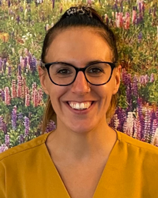 Photo of Alana Servis, Clinical Social Work/Therapist, LCSW